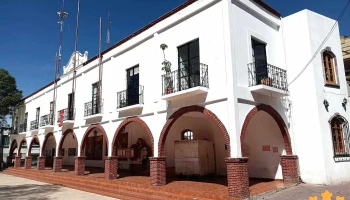 Edificio Municipal de San Damian Texoloc - C. Hidalgo 1