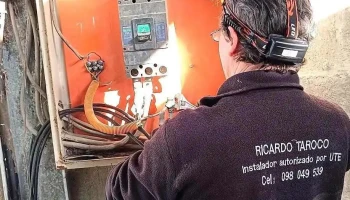 Electricista autorizado por Ute Ricardo Taroco - 12100 Montevideo