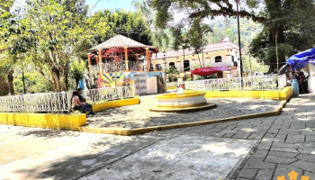 Eloxochitlán - Eloxochitlán De Flores Magón