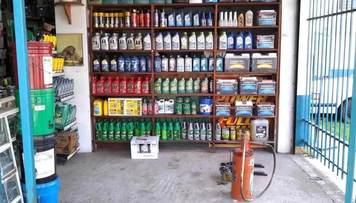 Autopartes Electricas Los Pitskm 52 Interior - Jilotepec de Molina Enríquez