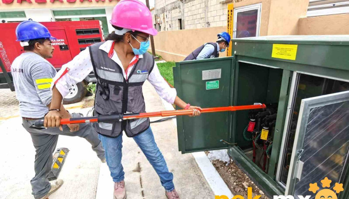 Barbosa instalaciones especiales - Chichí Suárez