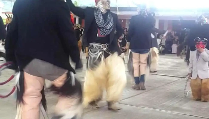 Barrio San Sebastian -  Videos - San Sebastián Tecomaxtlahuaca
