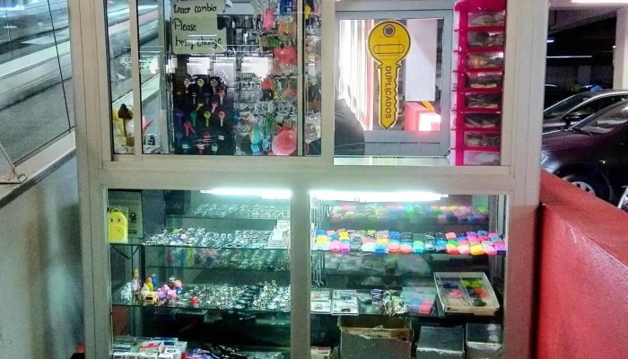 Cerrajeria Esmeralda -  Interior - San Bernardino Tlaxcalancingo