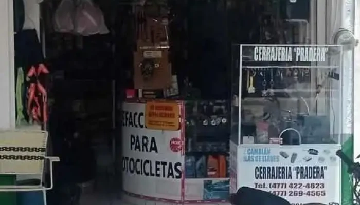 Cerrajeria Pradera Exterior - León de los Aldama
