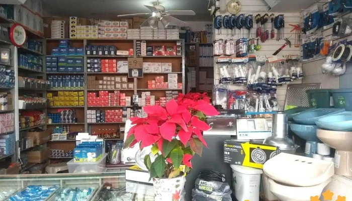 Comercial Electrica Madero -  Interior - Centro
