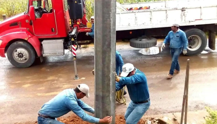 Construcciones Electromecanicas Pliego Sa De Cv Del Propietario - San Lorenzo Tepaltitlán