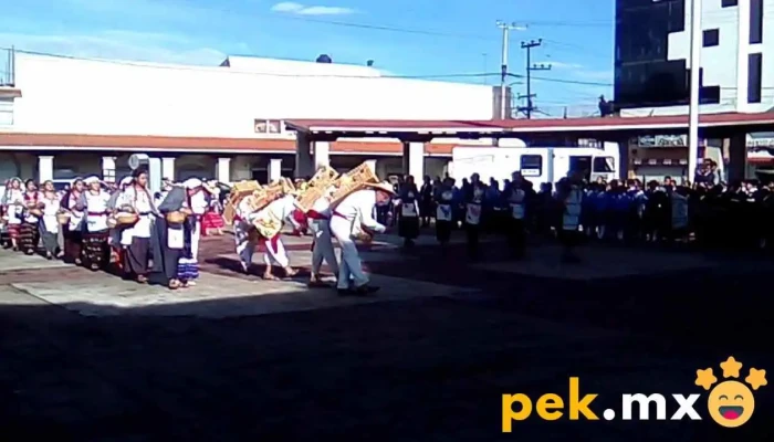 Edificio Municipal Capulhuac De Mirafuentes -  Videos - Capulhuac de Mirafuentes