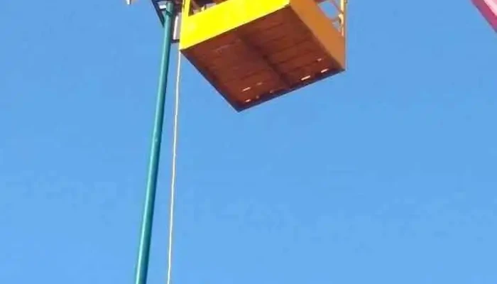 Electrica Faraday -  Comentarios - San Pablo de las Salinas
