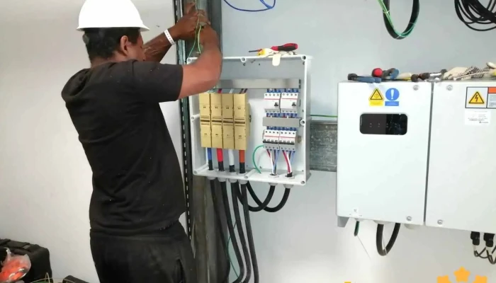 Electricista Gs Company (construcción y afines) Firma Autorizada Ute Y Dnb - 11900 Montevideo