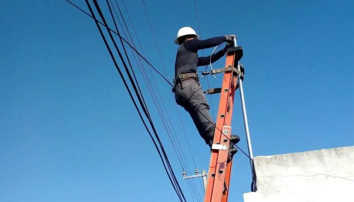 Electricista Manuel Perez - Mexico