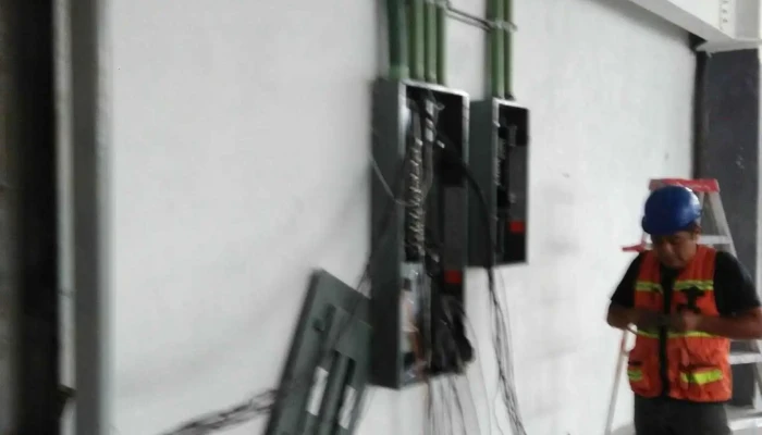 Electricistas Plomeros En Neza Multiservicios Suc -  Principal - Mexico