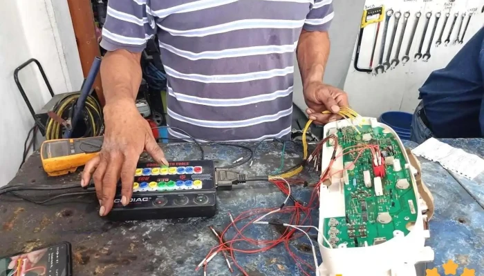 Eléctrico Automotriz Prados - Salitrillo