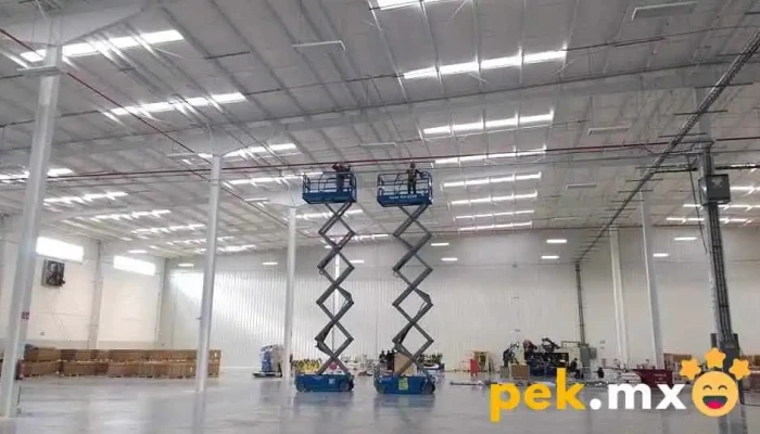 Instalaciones Industriales Coronel -  Interior - Santiago de Querétaro