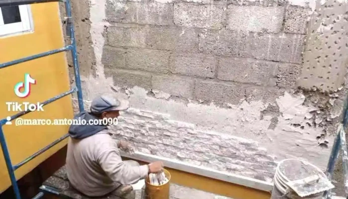 Plomero Y Electricista Albanileria Y Yeso Pintura Colocacion De Losetas Azulejos Instalacion De Tablaroca Estuco Videos - Cdad. Nezahualcóyotl