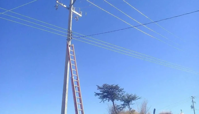 Seembat (servicios Eléctricos) - Fracc. Nuevo Milenio 450
