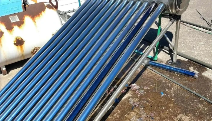 Servicio De Electricidad Y Plomeria -  Interior - Santa María Ajoloapan
