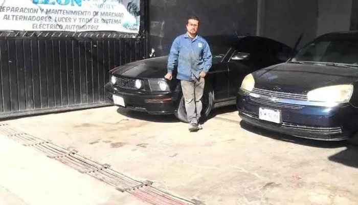 Servicio Eléctrico Automotríz "León" Del equipo Motita - Teoloyucan