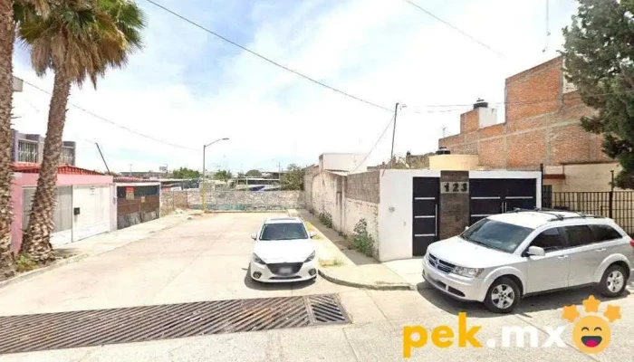Servicios el Farol Mantenimiento en General Instalaciones Eléctricas Fontaneria - Educación Los Álamos