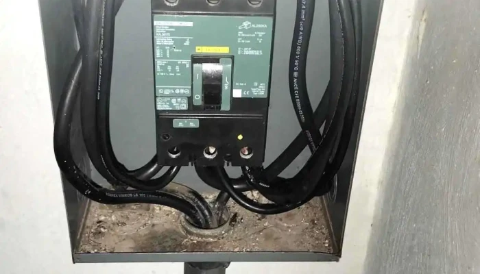 Servicios Integrales De Electricidad Morelos -  Del Propietario - José María Morelos