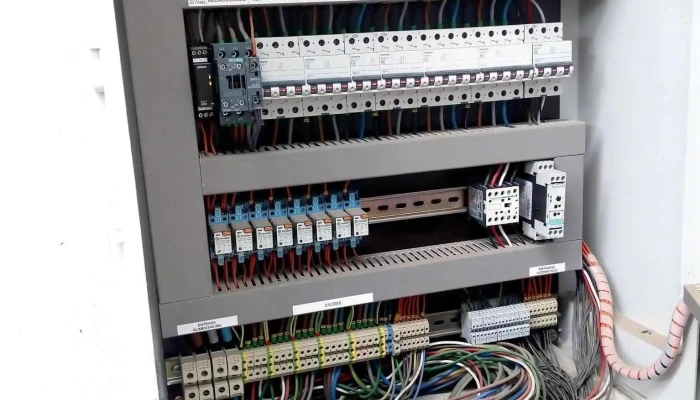 Servitecnicos E Instaladores Electricos Cortazar Sitio Web - Bellavista