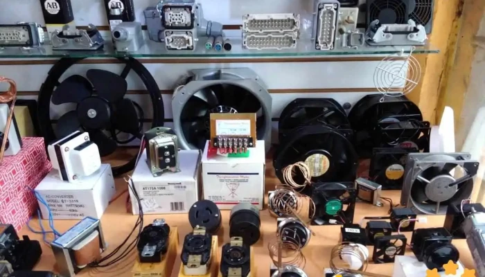 Utter Suministros Electricos Sa De Cv Del Propietario - Cuauhtémoc, Ciudad de México