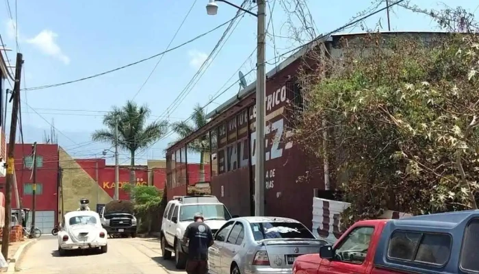 Valdez Electrico Comentarios - Santa Lucía del Camino